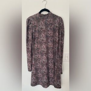 Purple/pink long sleeve dress